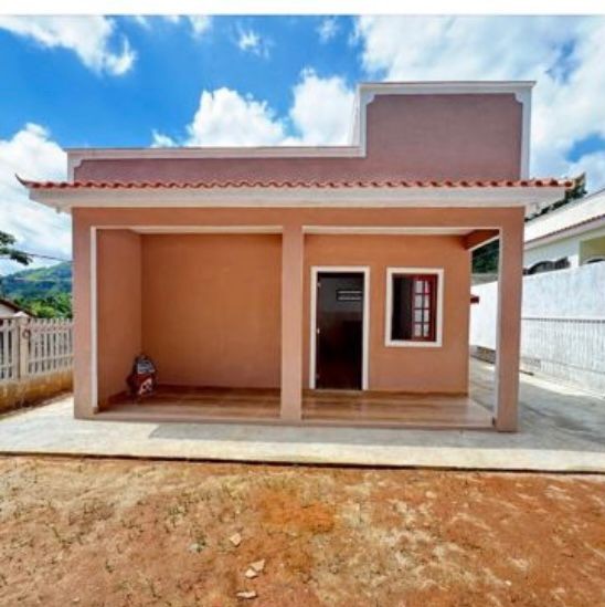 Casa � venda em Miguel Pereira